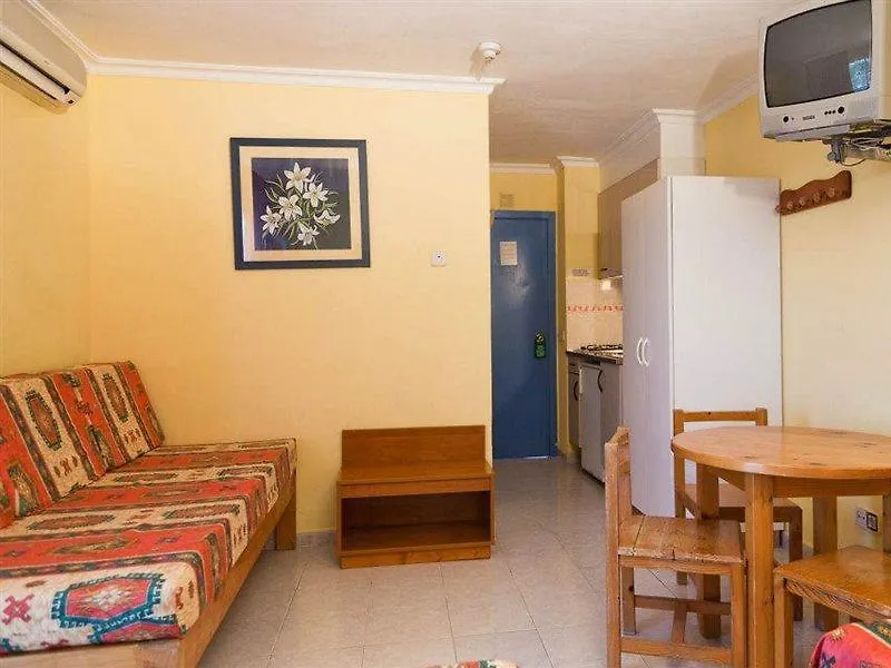 Hotel Apartamentos Vibra Monterrey Сан-Антонио-Абад 2*,  Испания